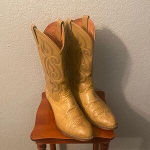 Tony Lama men’s boots